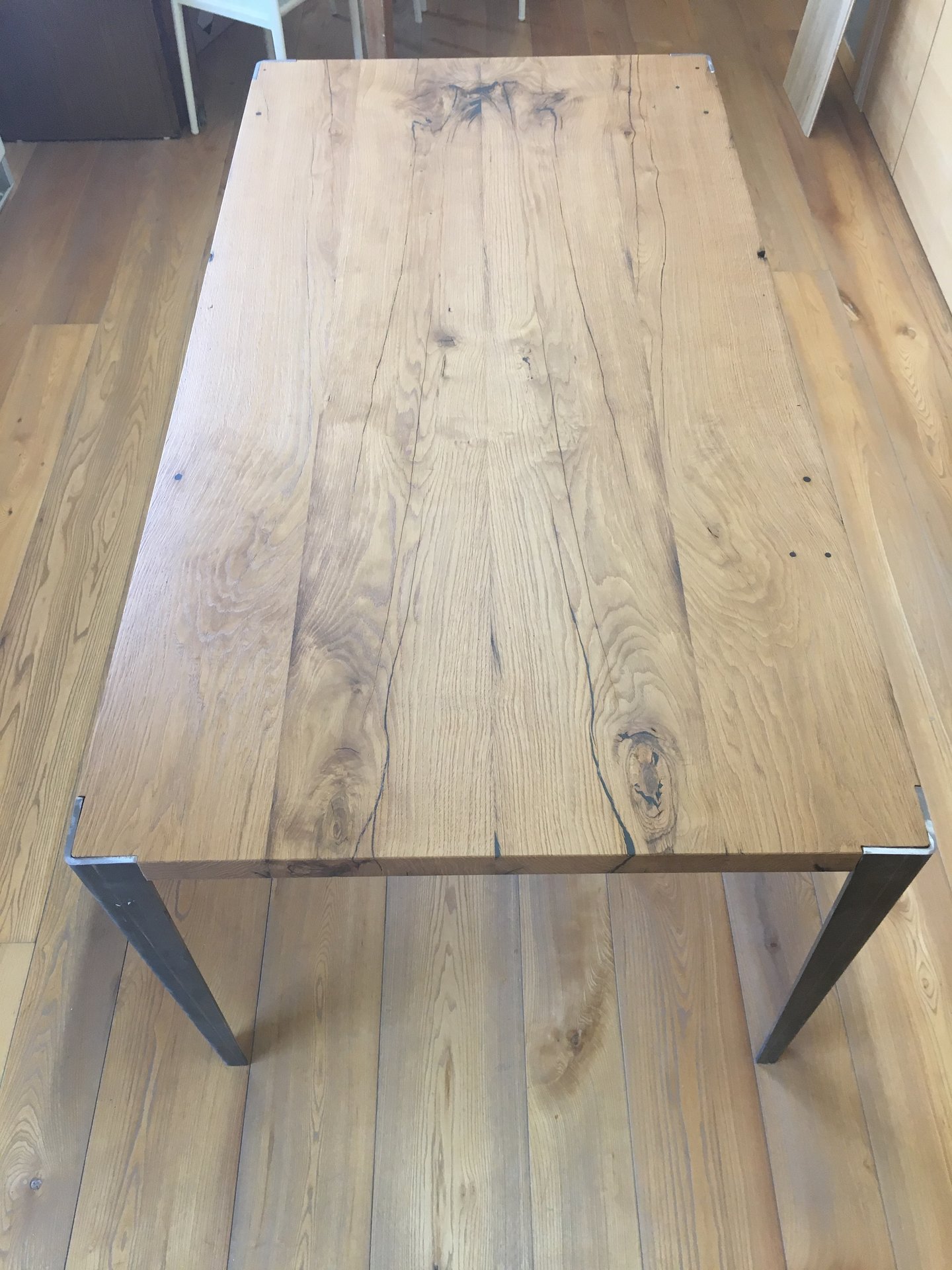 Tavolo in rovere antico